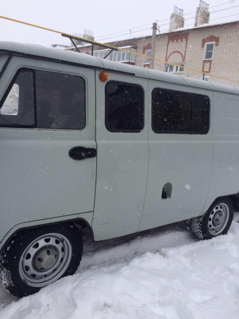 УАЗ-390995-04 грузовой фургон