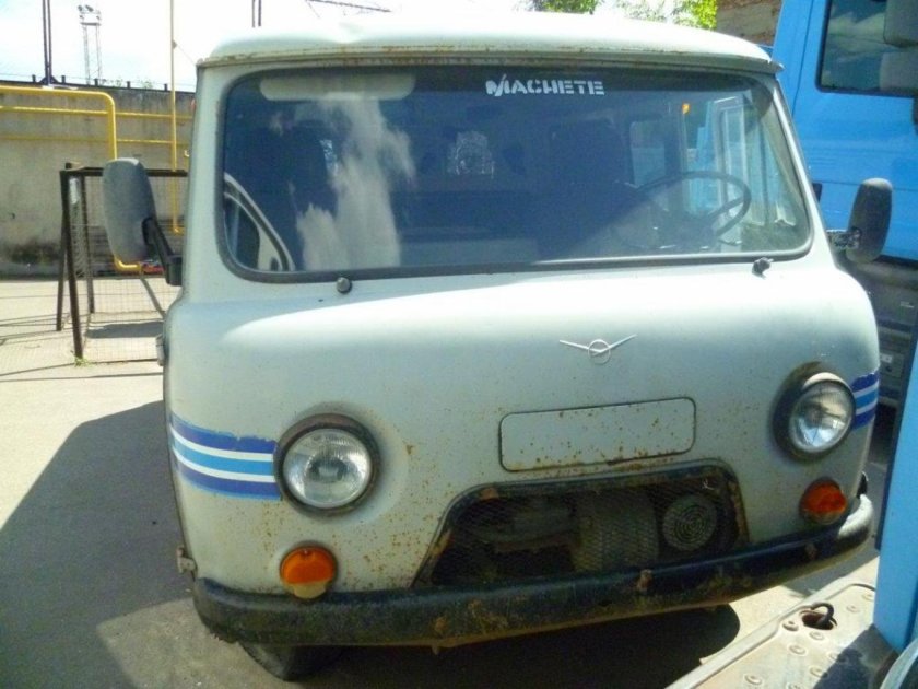 УАЗ-390995-026 мобильный офис