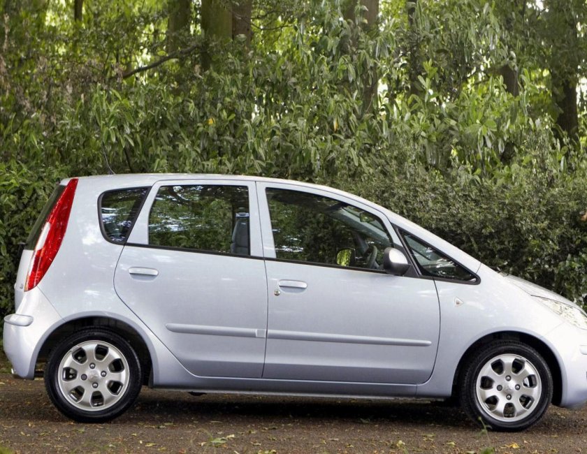 Mitsubishi colt 2006