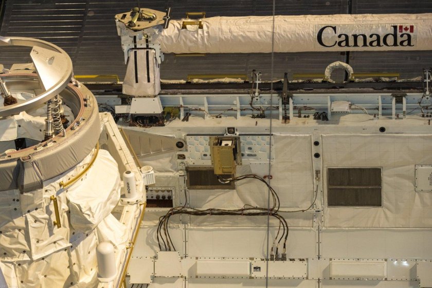 Шаттл Атлантис внутри