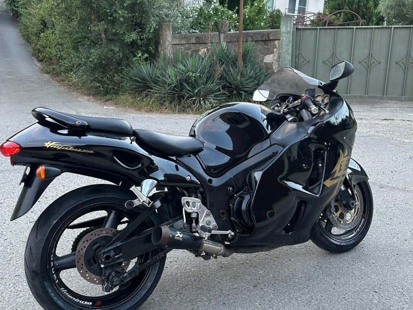 Сузуки хаябуса 1300