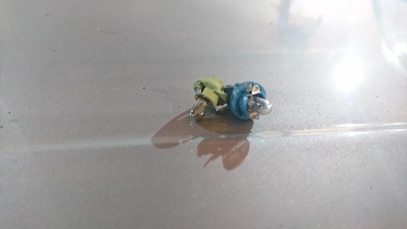 Лампочки приборной панели Шкода Фелиция