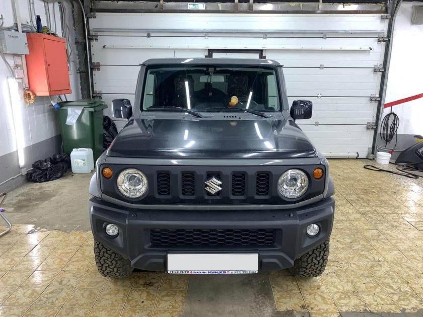 Сузуки Джимни ангельские глазки