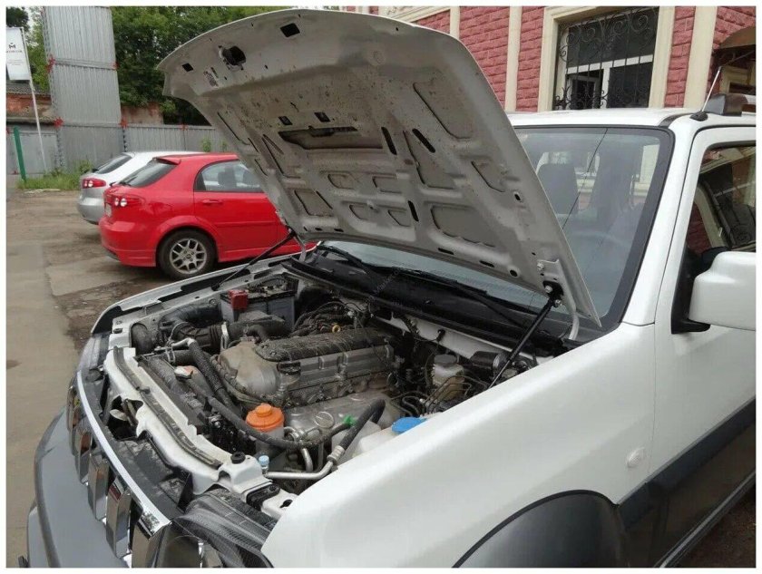 Suzuki Jimny ku-SZ-jm00-00