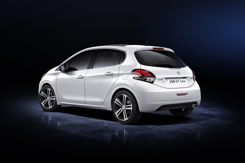 Peugeot 208 2015