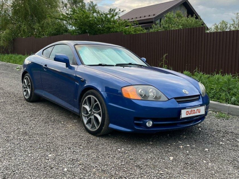 Hyundai tiburon ii
