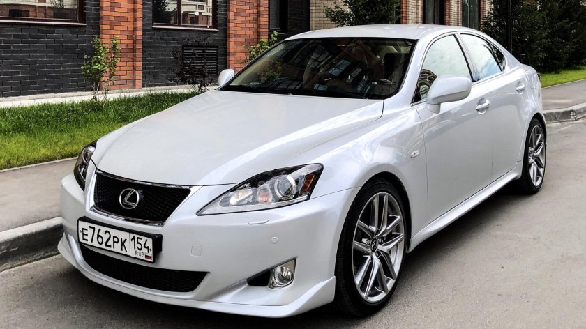 Лексус ис 250 2008