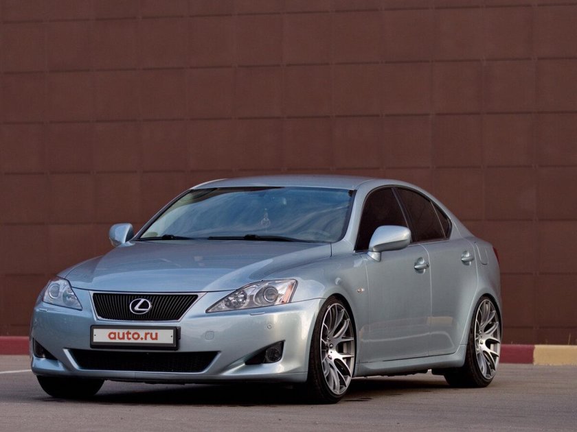Лексус ИС 250 2007