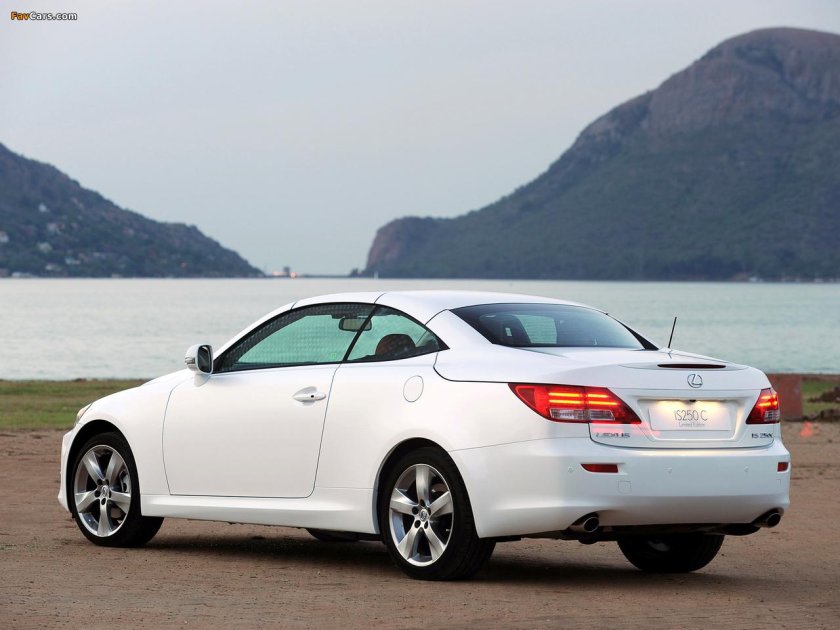 Лексус is250c