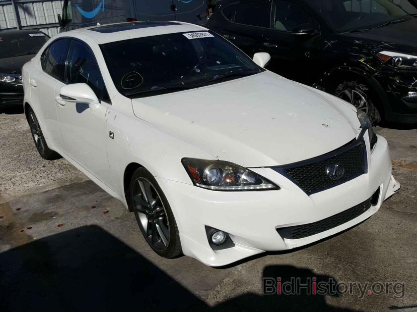 Lexus is 250 2011