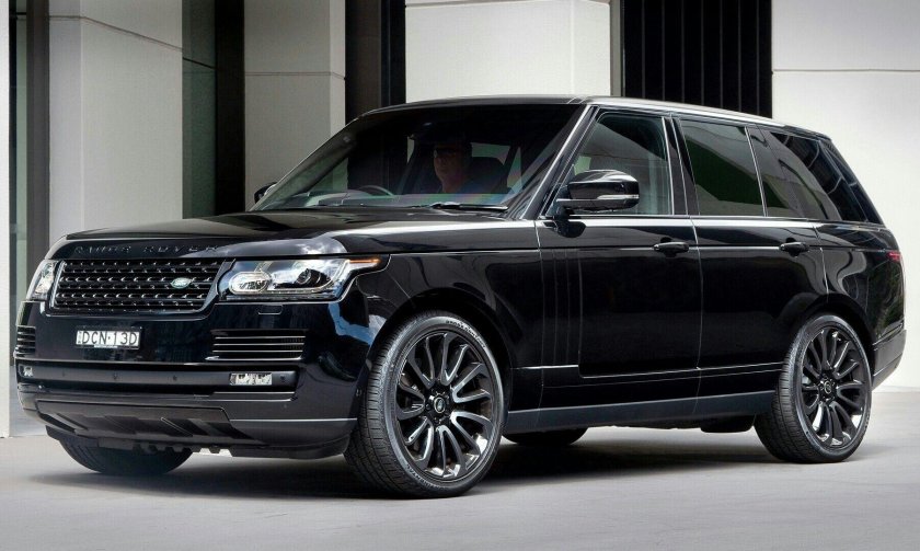 Range Rover Vogue 2021 черный