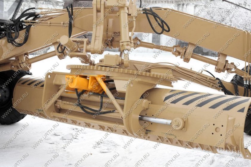 ДЗ-98 автогрейдер отвал