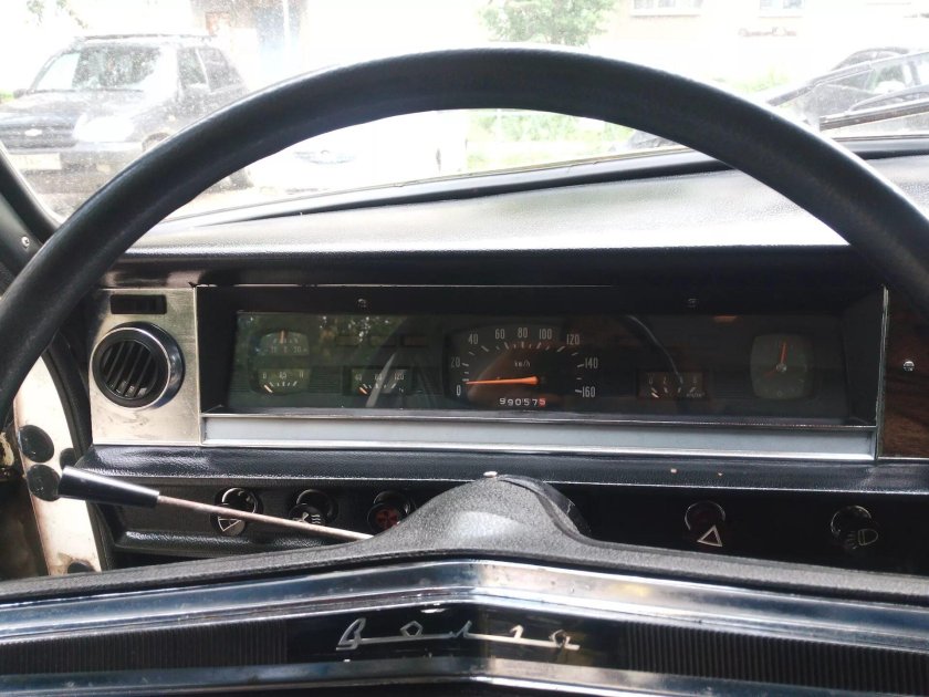 Приборная панель ГАЗ 2401