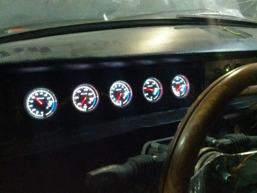 Приборка ГАЗ 24