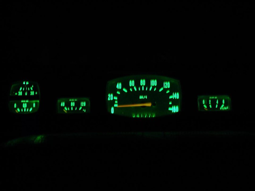 ГАЗ 24 ленточная приборная панель подсветка