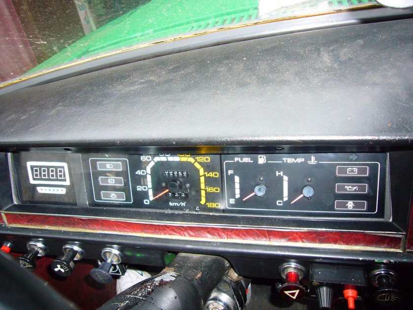 ГАЗ 24-10 панель управления