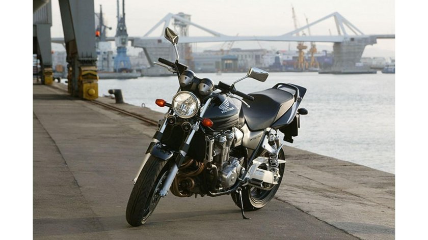 Honda CB 1300 sc54