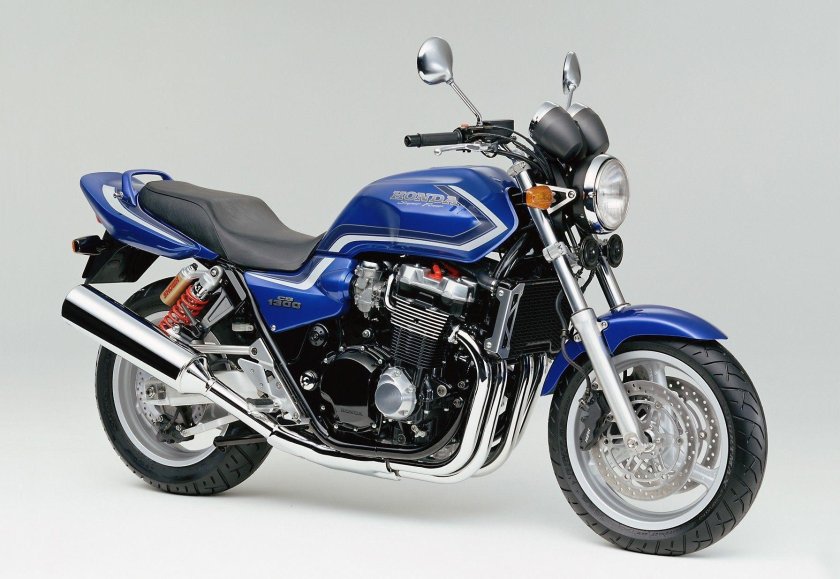 Honda CB 1300 super four