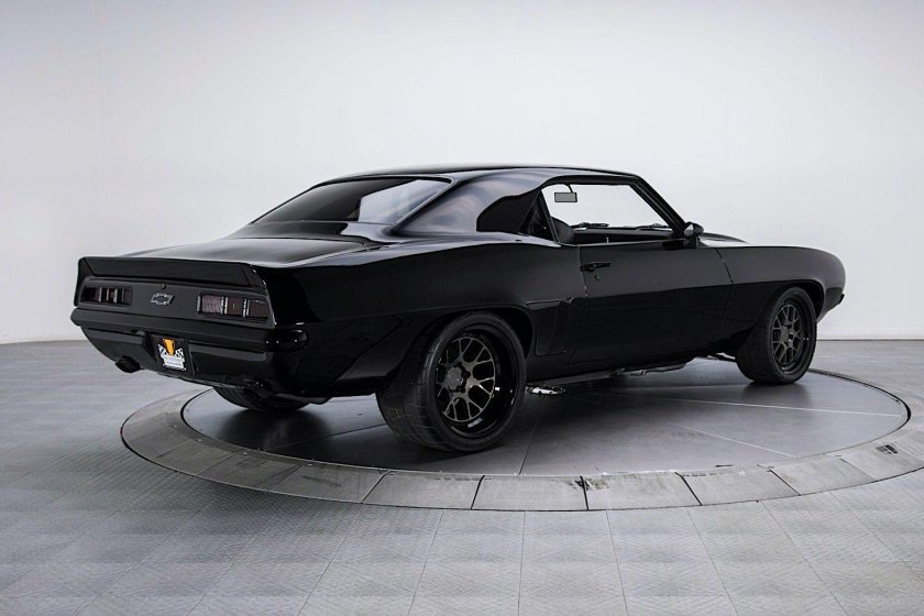 Шевроле Камаро 1969 черный