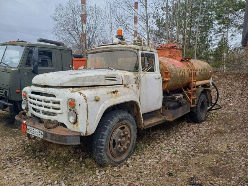 Зил 130 бензовоз