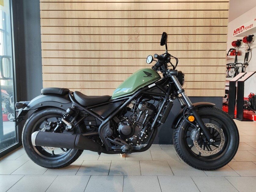 Honda rebel 500