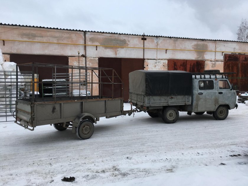 УАЗ 3303 С прицепом