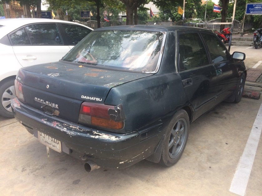 Daihatsu Applause 1990