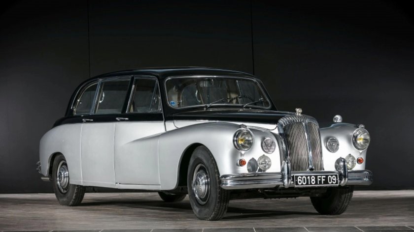 Daimler majestic major