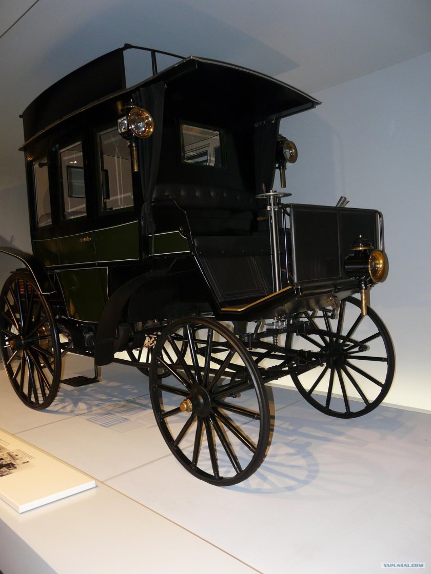 Музей mercedes benz