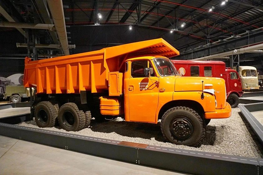 Татра 148 самосвал