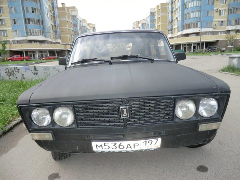 ВАЗ 2106 черный матовый