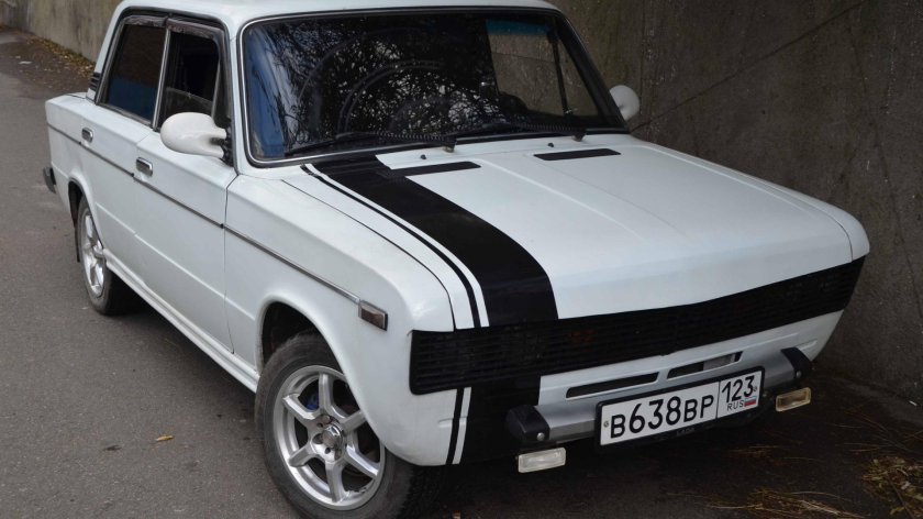 ВАЗ 2106 белая Шоха