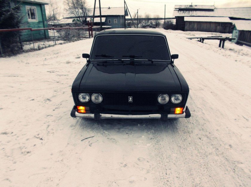 ВАЗ 2106 чёрная тонированная