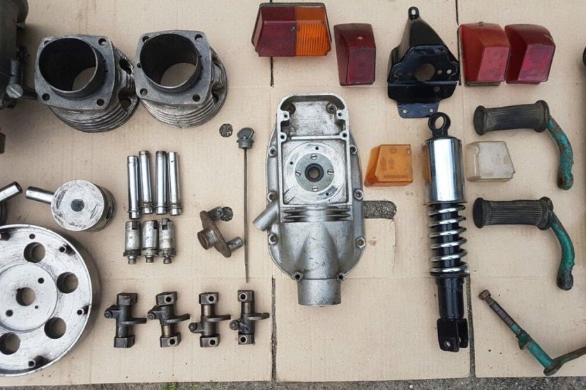 Запчасти на мотоцикл Урал Днепр