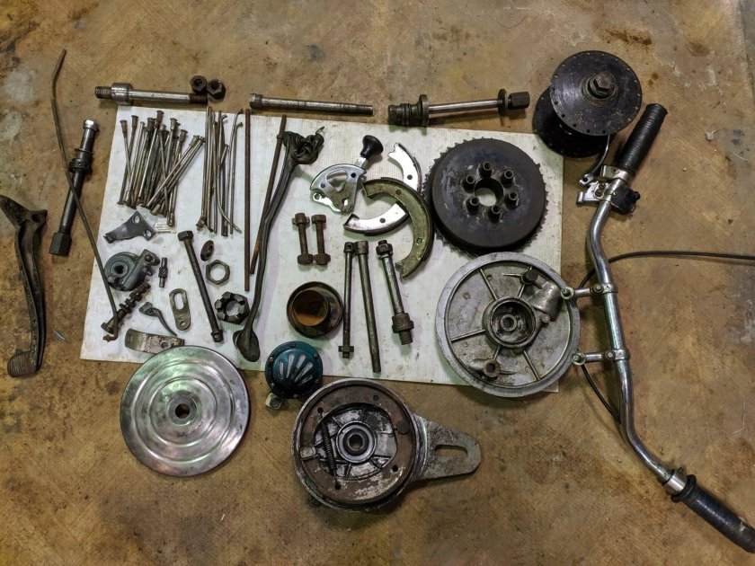 Запчасти на мотоцикл ИЖ 49