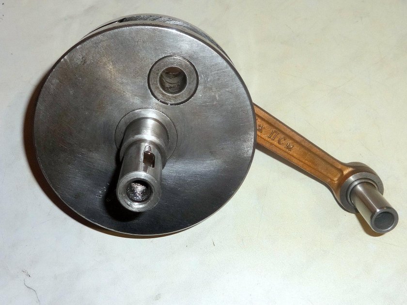 Коленвал ИЖ Планета спорт 350