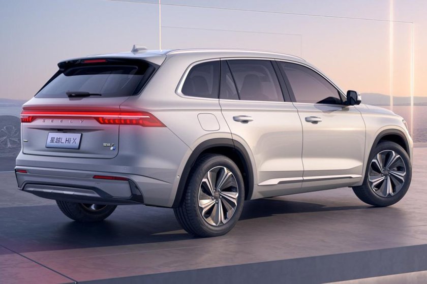 Кроссовер Geely kx11