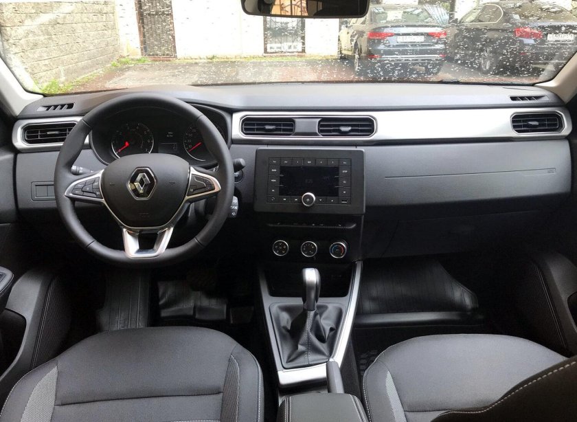 Рено аркана салон