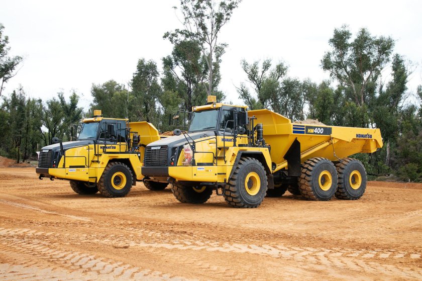 Komatsu hm400-5