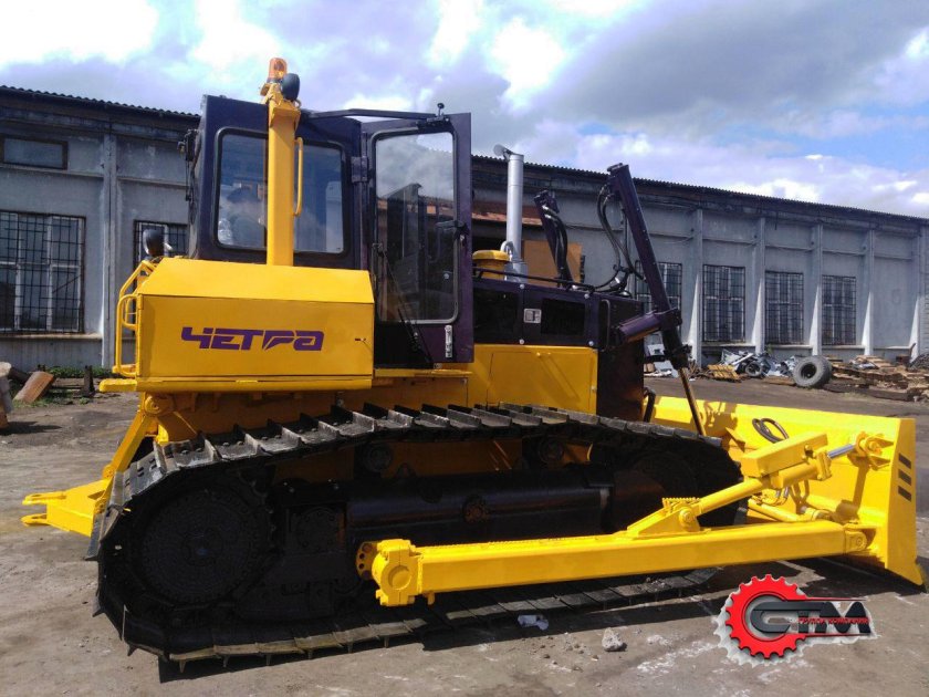 Трактор т-11.02Ямб-3