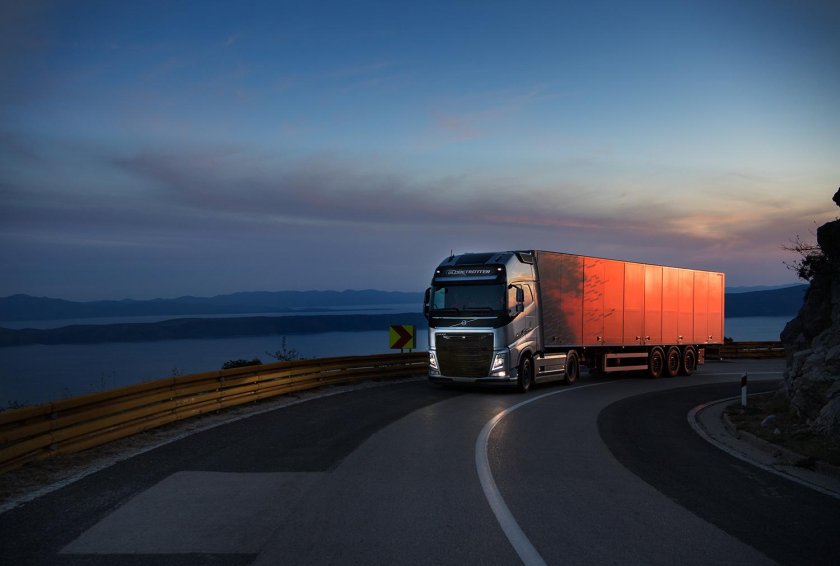 Грузовые автомобили Вольво