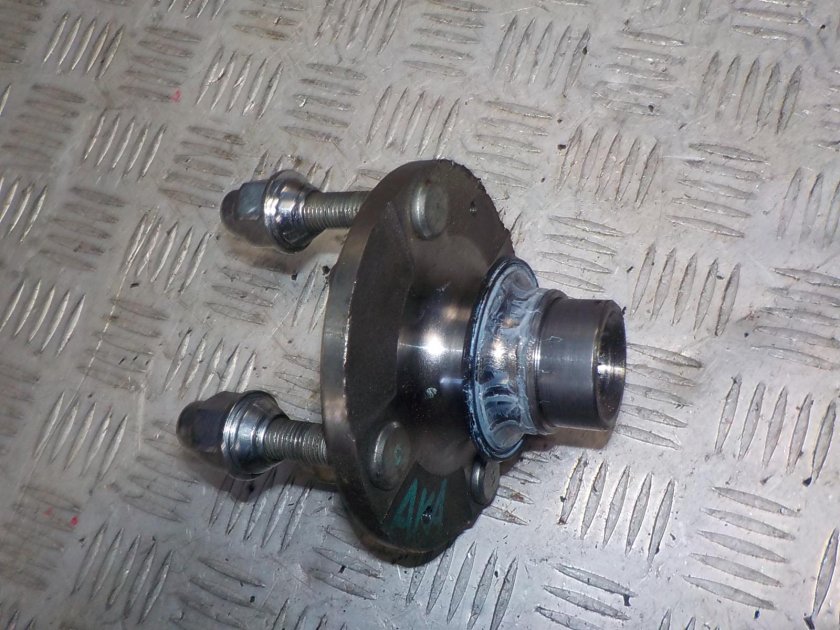 Ступица Киа Рио 3 передняя