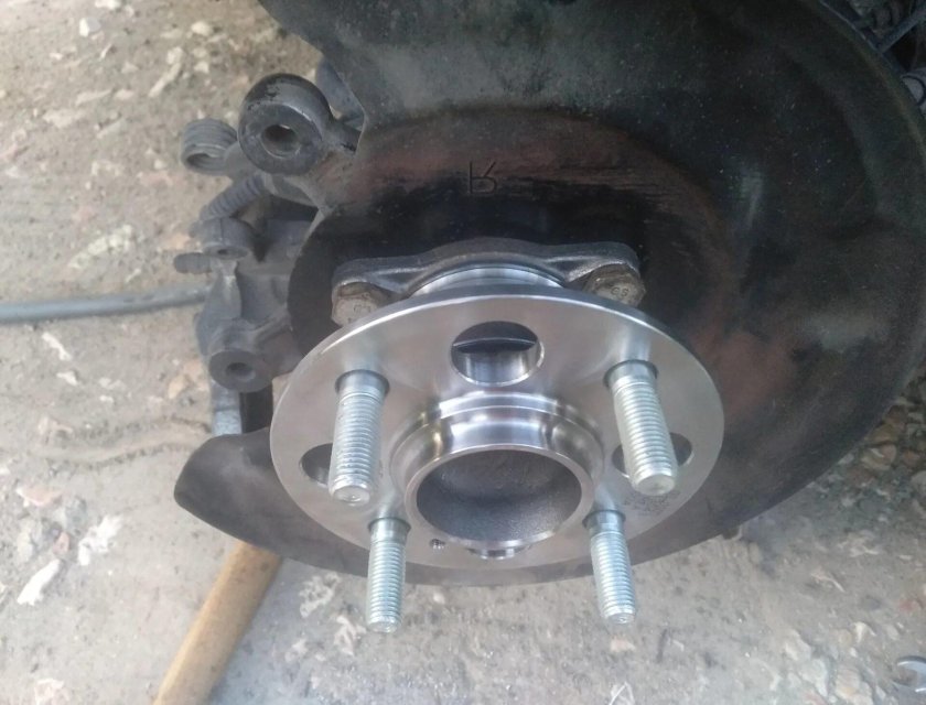 Ступица Киа Рио 2014