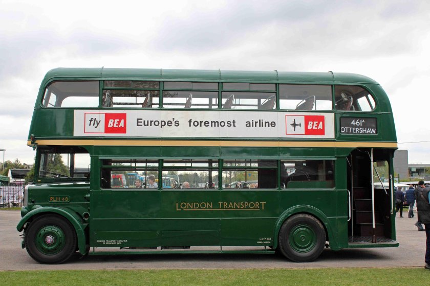 Высота двухэтажного автобуса