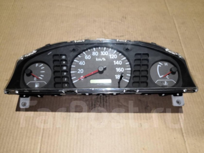 Nissan 24820-6n021 щиток приборов