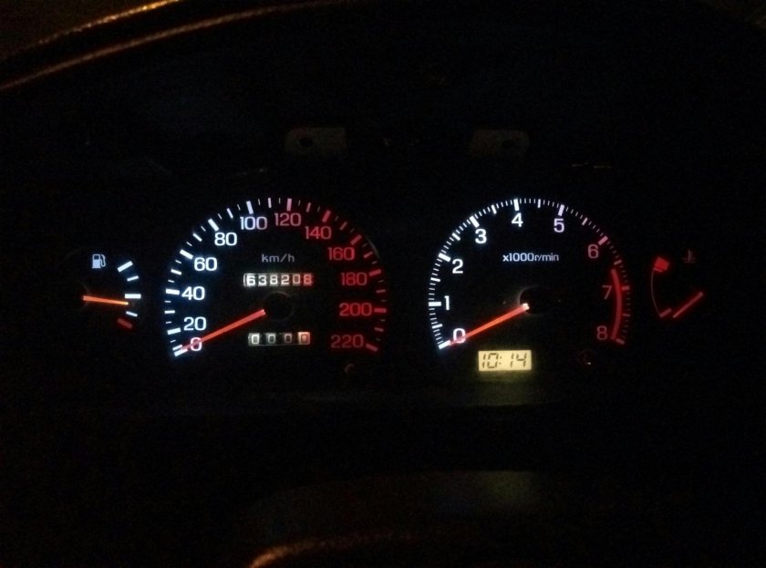 Лампочки щиток приборов Ниссан Санни ФБ 15 2001