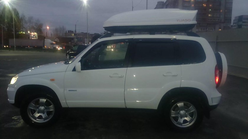 Нива Шевроле автобокс YUAGO avatar