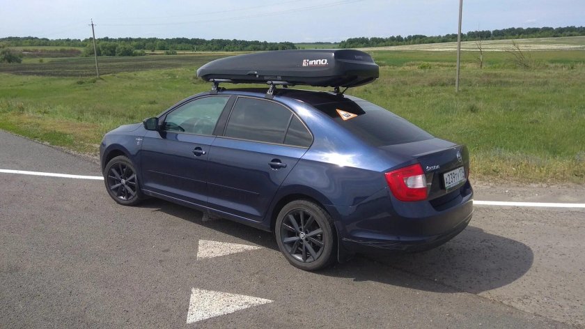 Багажник на крышу автомобиля Шкода Рапид 2016