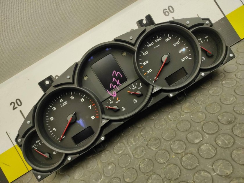 Приборная панель cayenne 955