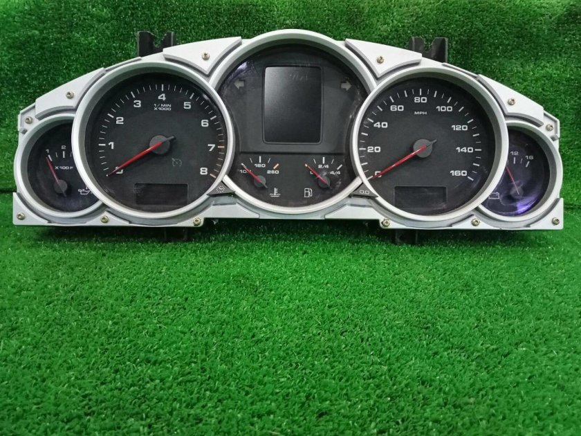 Приборная панель porsche cayenne 957